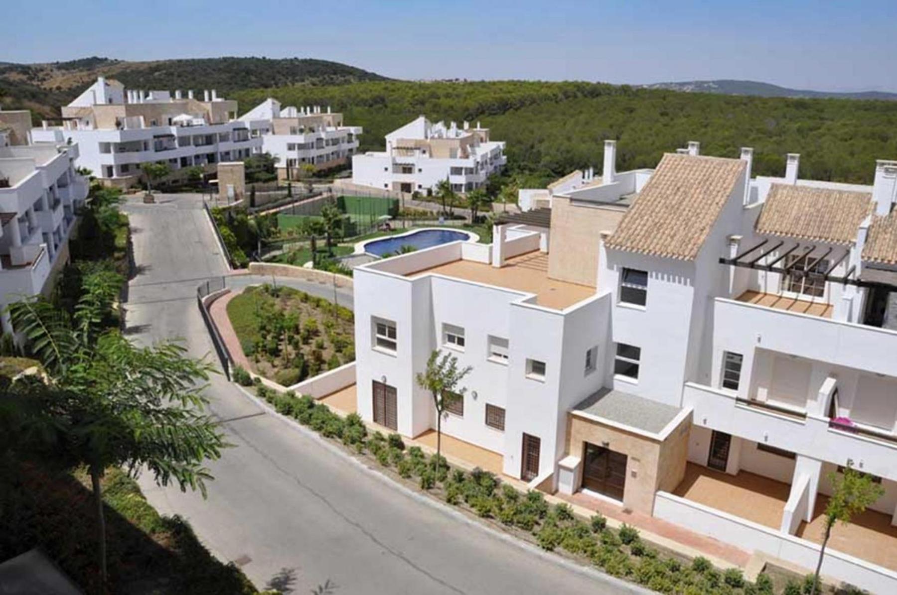 2127-Superb 2 Bedrooms , Lovely Terraces And Pool San Roque  Extérieur photo