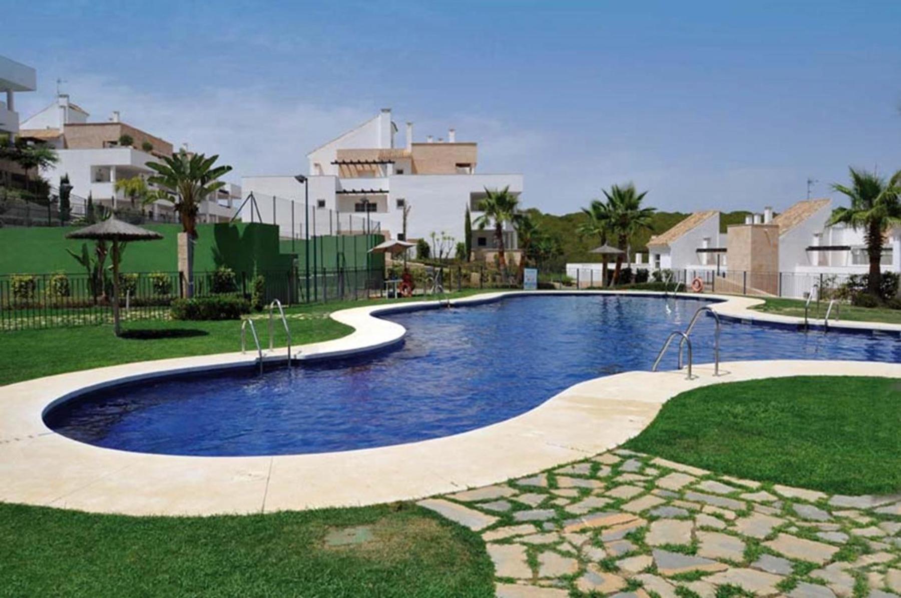 2127-Superb 2 Bedrooms , Lovely Terraces And Pool San Roque  Extérieur photo